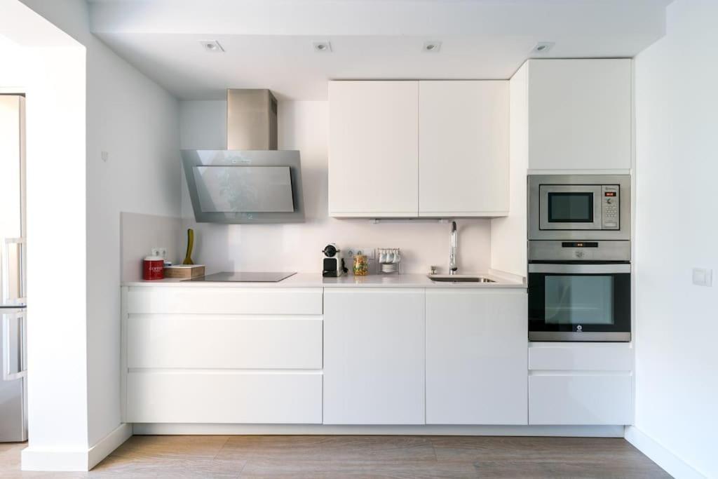 Apartamento Moderno En Triana 2 Dormitorios Y Aire Acondicionado Σεβίλλη Εξωτερικό φωτογραφία