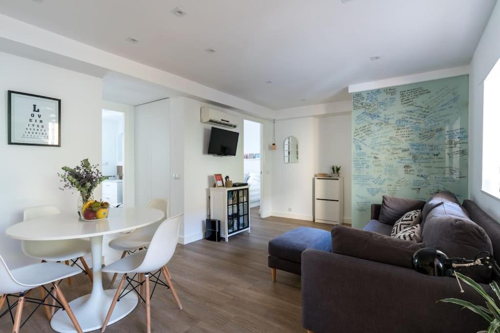 Apartamento Moderno En Triana 2 Dormitorios Y Aire Acondicionado Σεβίλλη Εξωτερικό φωτογραφία
