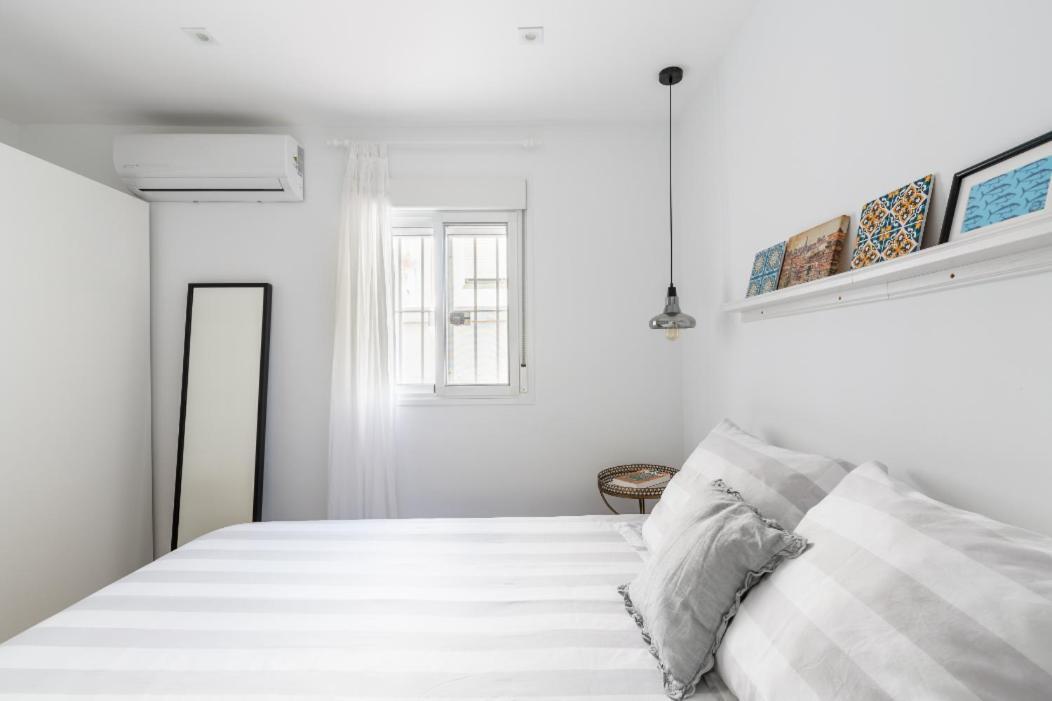 Apartamento Moderno En Triana 2 Dormitorios Y Aire Acondicionado Σεβίλλη Εξωτερικό φωτογραφία
